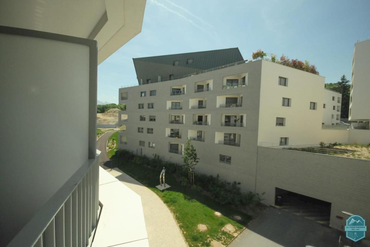 L'Interprete 405 4 - Apartment With Terrace Annecy Bagian luar foto